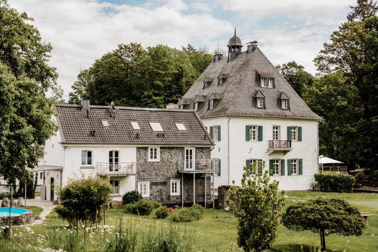 Hotel Gut Landscheid Burscheid Kültér fotó